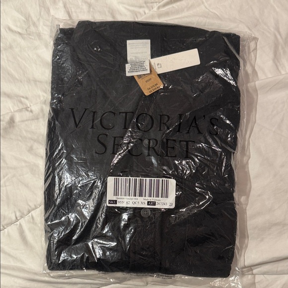 Pink Reverse Fleece Shacket - Picture 2 of 3